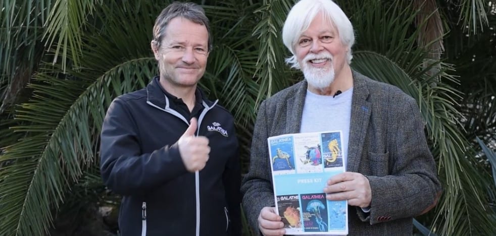 Photo de Paul Watson qui pose pour Galathea
