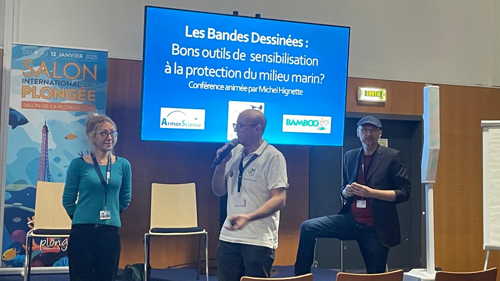 Conférence sur Les Bandes dessinées : bons outils de sensibilisation à la protection du milieu marin au stand Ocean academy.